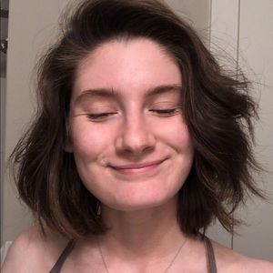 Meet your Posher, Livia